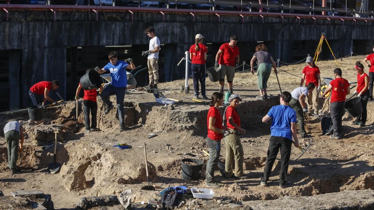 Trabajos en el yacimiento de Cercadillas