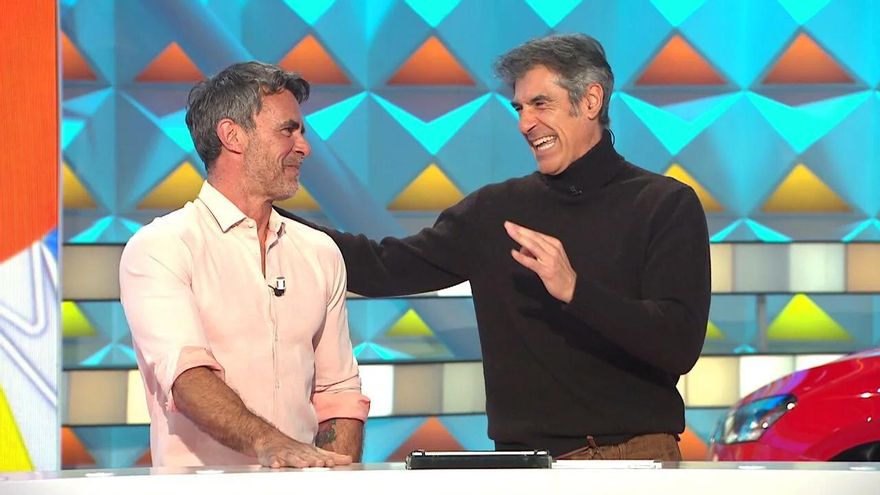 La canción de 'Furor' hace que Alonso Caparrós se "aparezca" en 'La Ruleta' por los 35 años de Antena 3