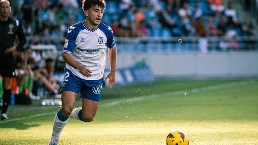 Aitor Buñuel: "Darlo todo hasta final de temporada es lo mínimo que merece esta camiseta"
