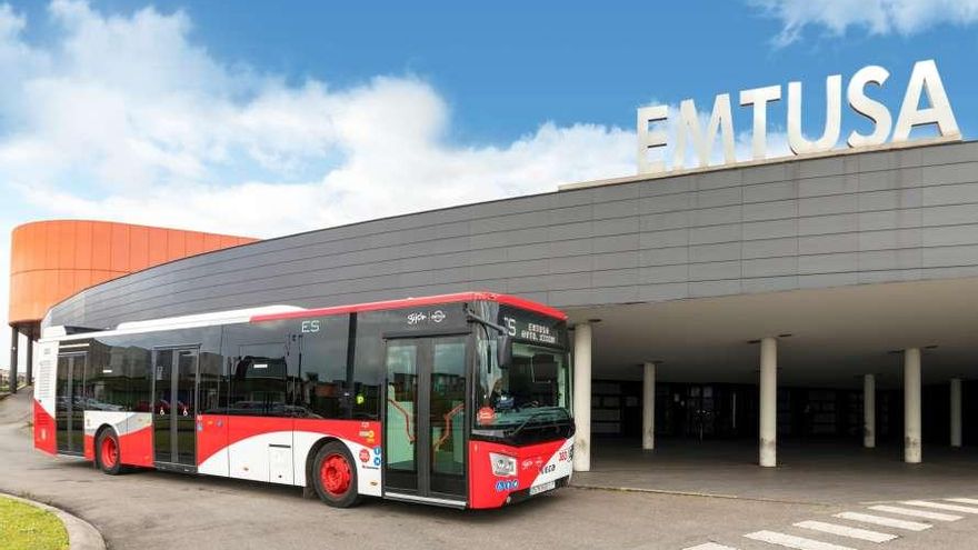 El uso de transporte en autobús en Asturias crece el doble que en España en lo que va de año