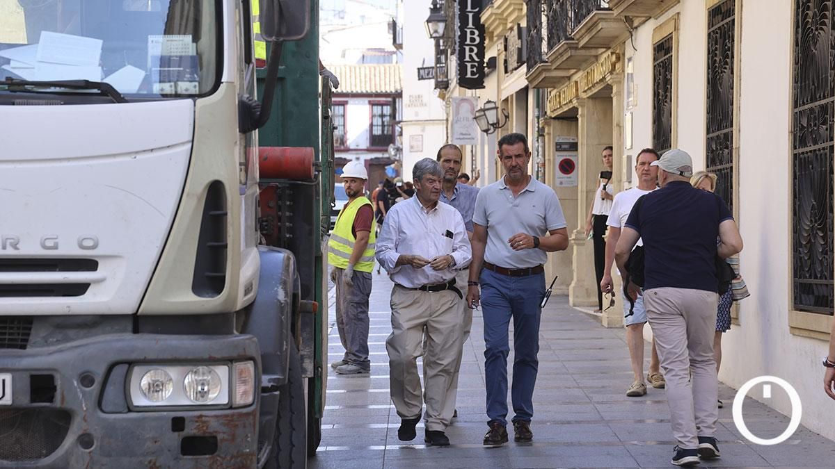 Comienzan los trabajos de restauración en la capilla incendiada en la Mezquita Catedral