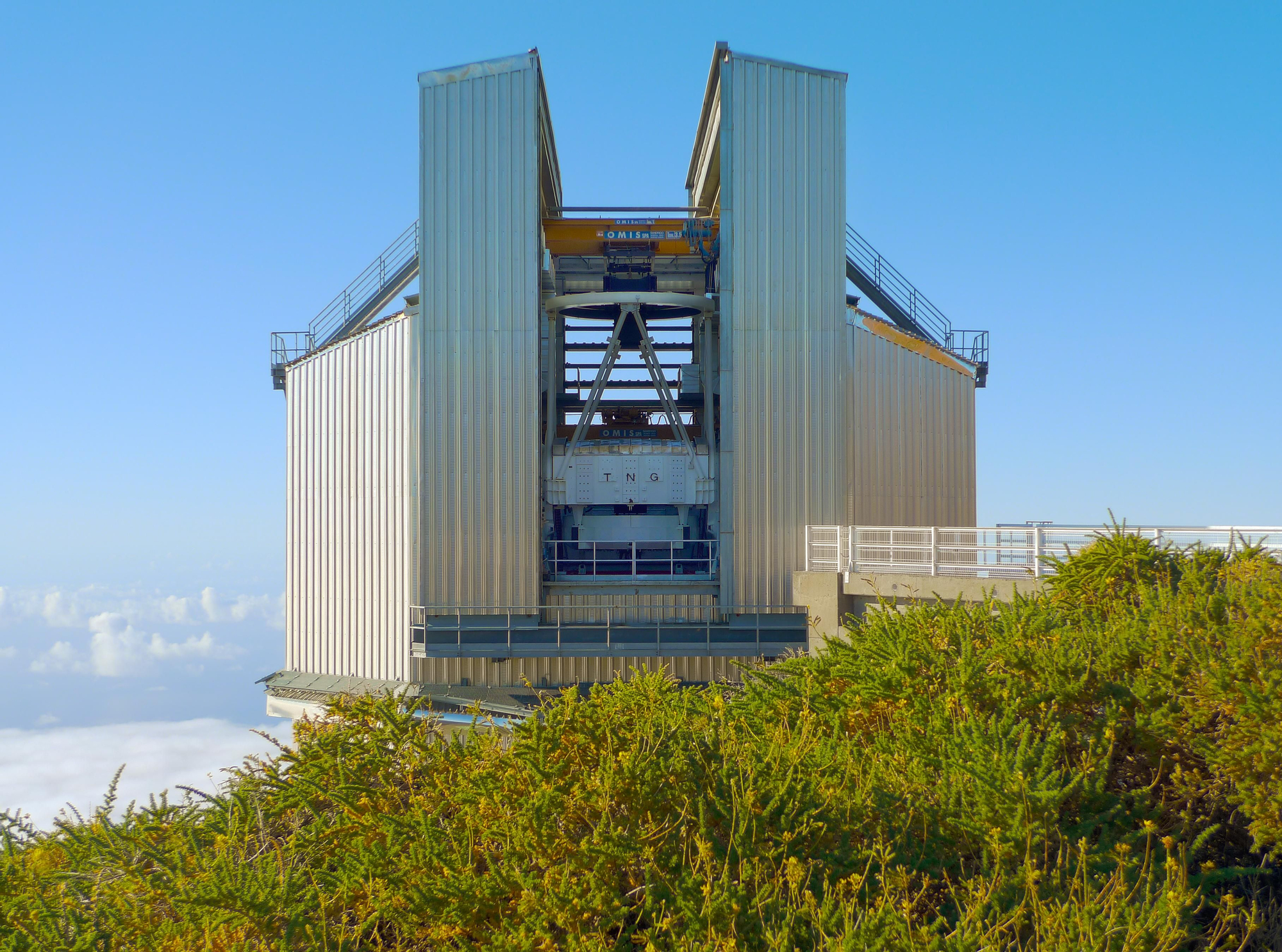 El Telescopio Nazionale Galileo, propriedad de INAF en el Roque de los Muchachos (La
Palma), que permitió medir la distribución en masa de las estrellas de la galaxia elíptica J1453g.
Créditos: A. Harutyunyan