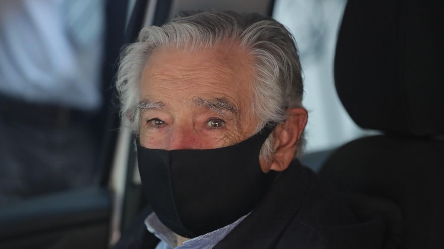 Mujica está "bien" tras la endoscopia en la que se halló una úlcera en el esófago