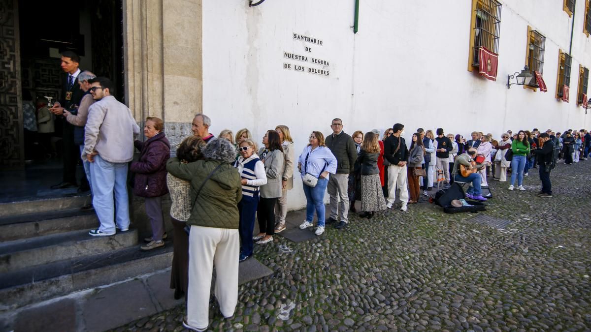 Viernes de Dolores en Capuchinos