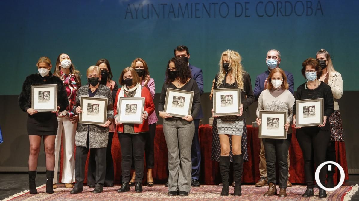 Homenaje a los cuidadores de los patios con motivo del Centenario del Concurso Municipal (1921-2021)