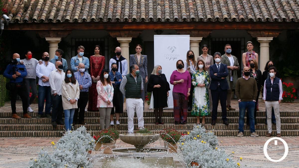 Sesión de fotos en la que participan varios diseñadores cordobeses para la promoción de la joyería cordobesa