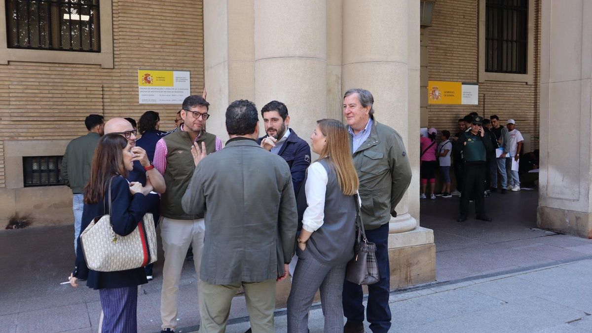 Vox sitúa la 'prioridad nacional' en el eje de la negociacion con el PP en Aragón y cree que es "constitucional"