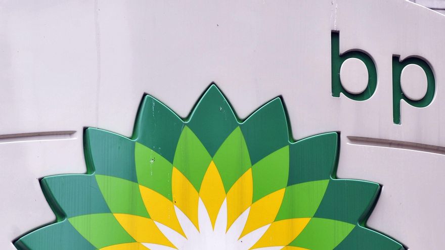 Logo de British Pertoleum, (BP), en una gasolinera de Londres, Gran Bretaña, en una foto de archivo. EFE/ EPA/ANDY RAIN