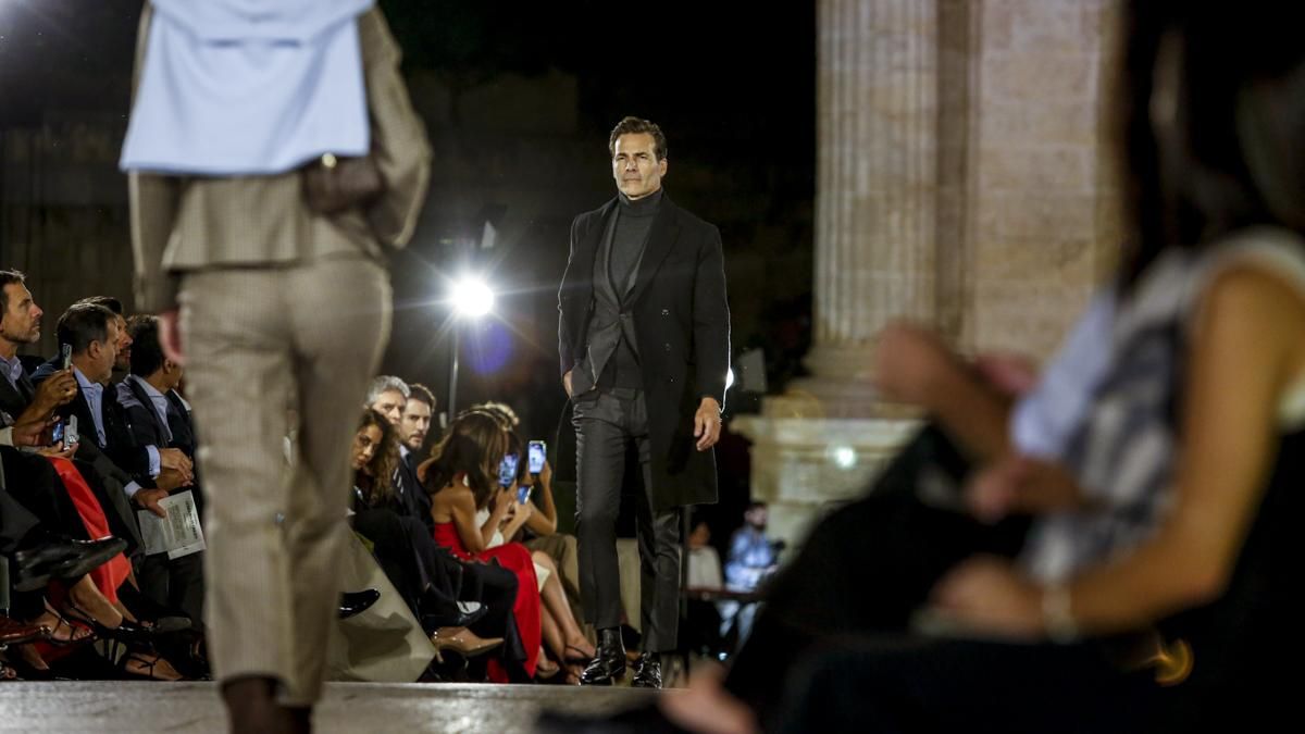 Desfile de Silbon en el Puente Romano