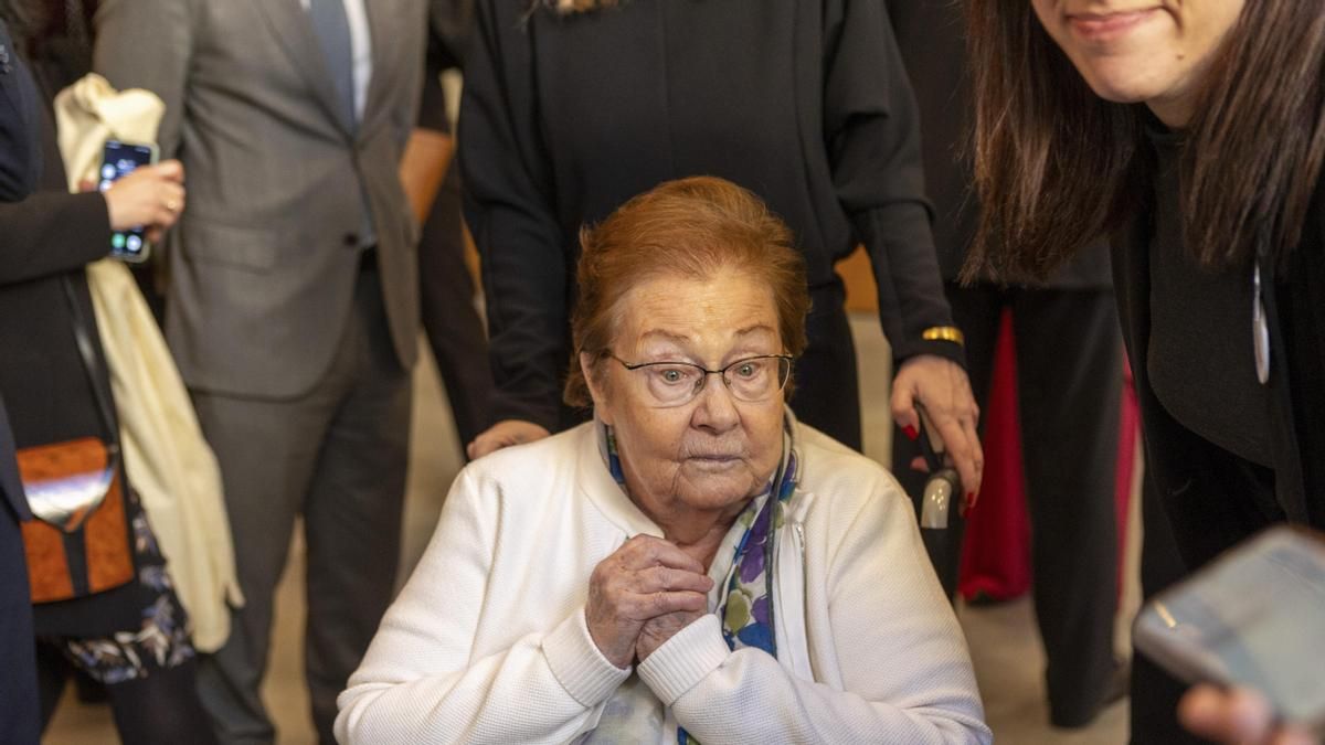 La galerista alemana Helga de Alvear, durante el acto en el que recibió la Medalla al Mérito Cultural del Gobierno de la República Portuguesa