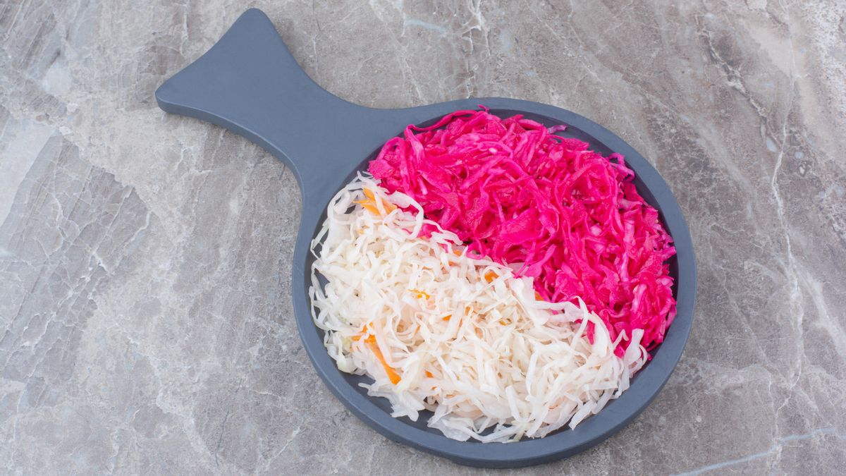 Cómo preparar ensalada de col, un entrante imprescindible para amantes de la cocina japonesa