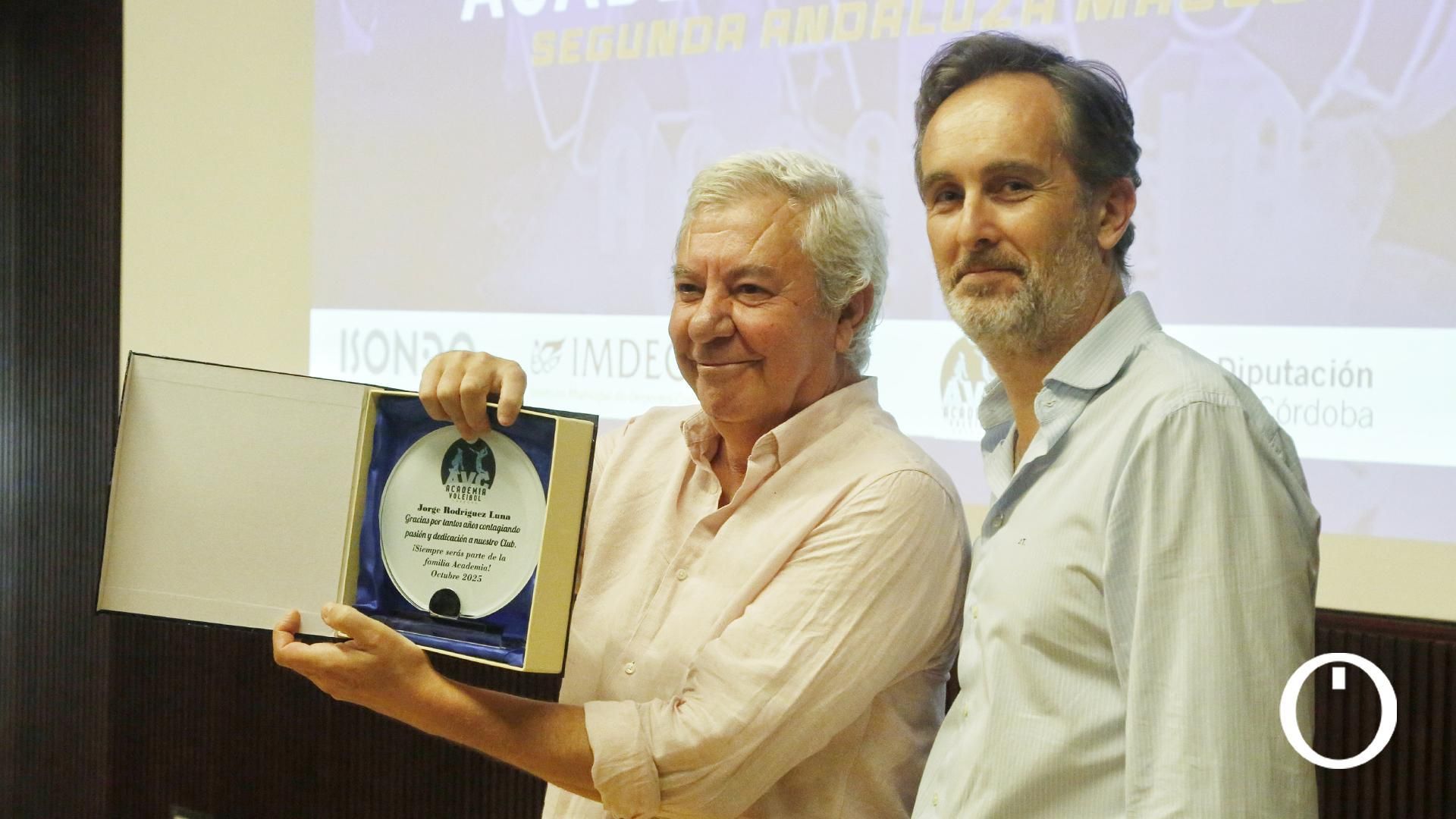 Presentación de los equipos sénior de la Academia Voleibol Córdoba