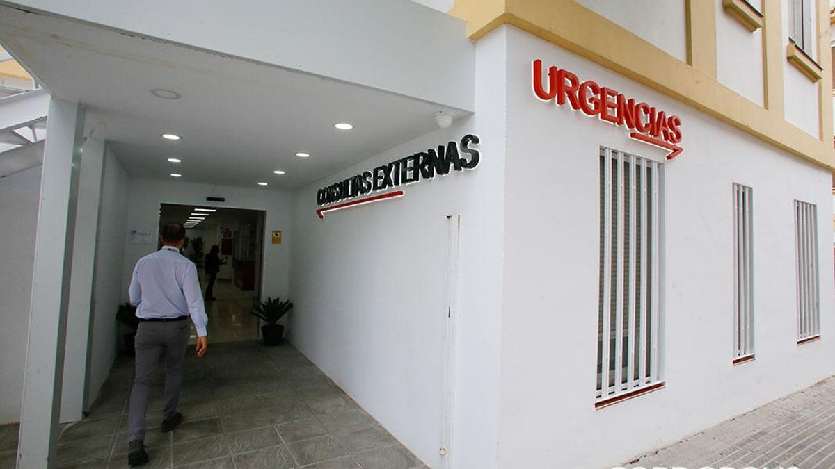 El Hospital Cruz Roja, donde fue atendido el policía