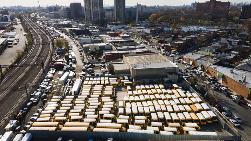 Los colegios de Nueva York cierran para intentar no naufragar en la pandemia