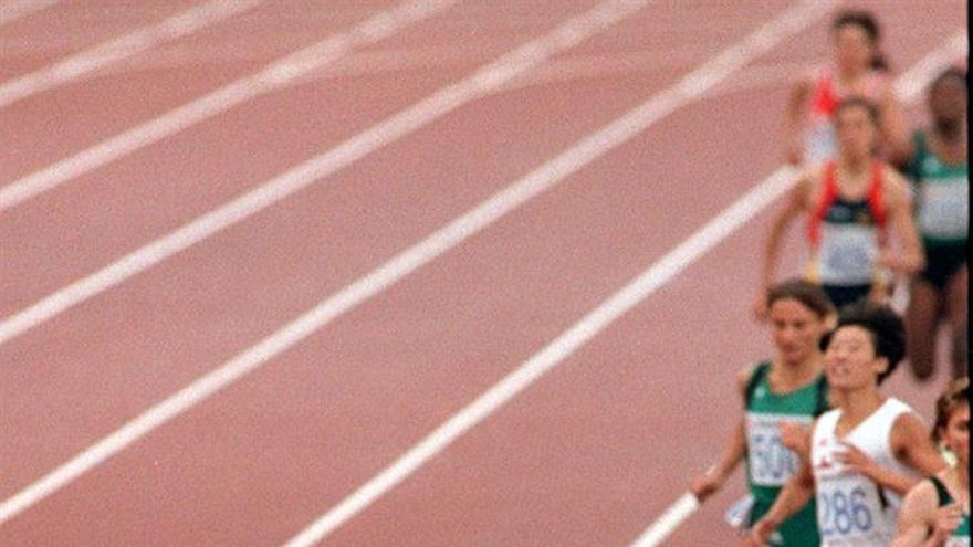 Hassiba Boulmerka, la atleta que plantó cara al fundamentalismo en pantalones cortos