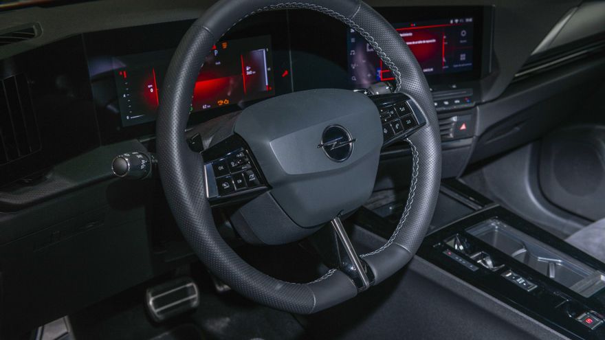 Interior del nuevo Opel Astra.