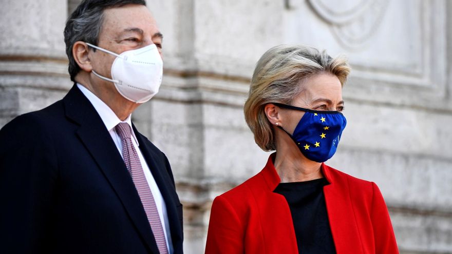 La presidenta de la Comisión Europea (CE), Ursula von der Leyen, y el primer ministro italiano, Mario Draghi, en la apertura del G20 de Sanidad en Roma. EFE/EPA/RICCARDO ANTIMIANI