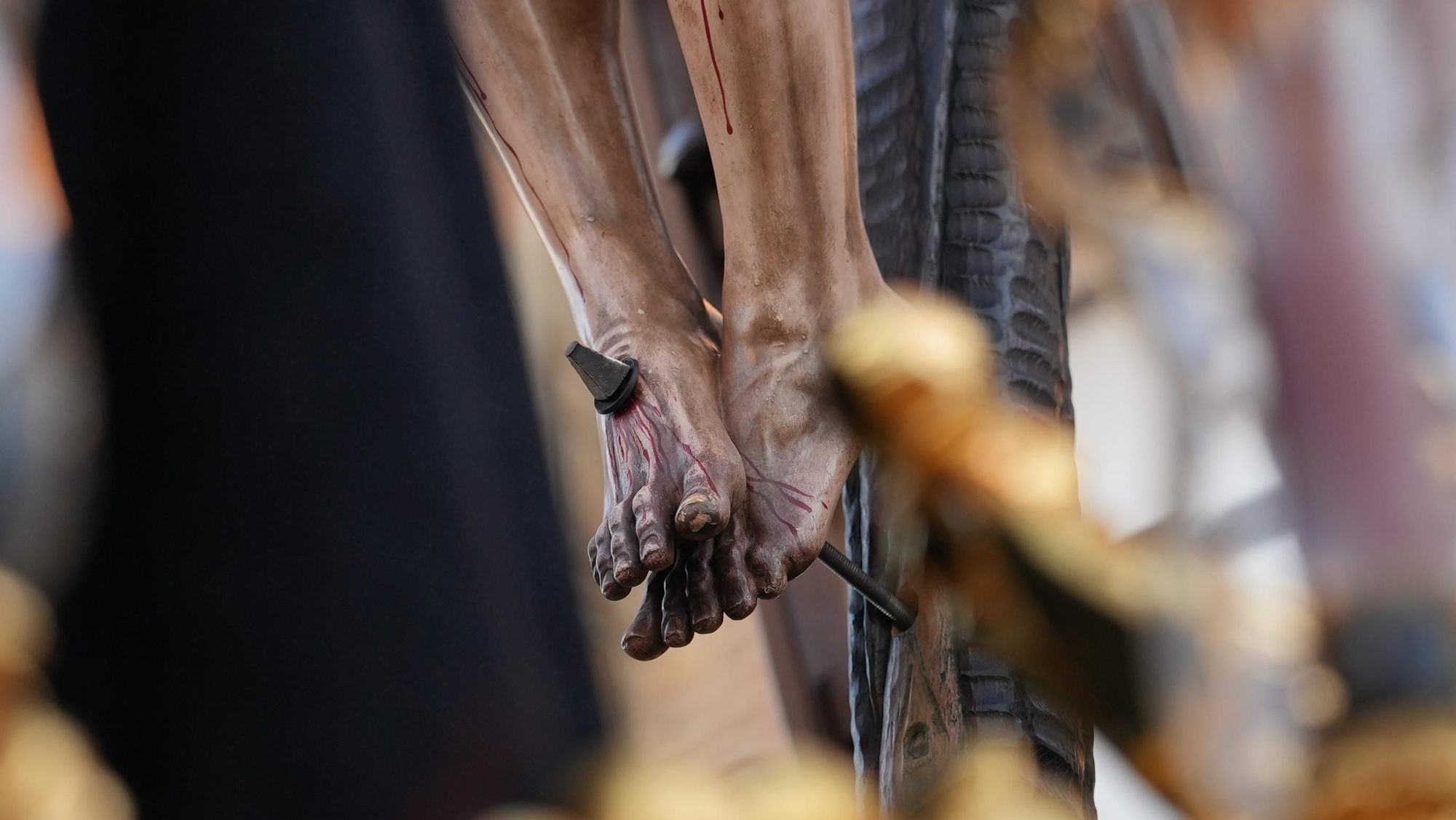 La procesión de la Hermandad del Descendimiento, en imágenes