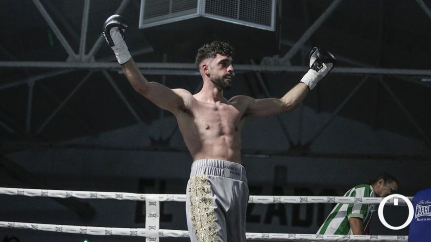 José Luis Navarro Jr brilla en una Córdoba entregada
