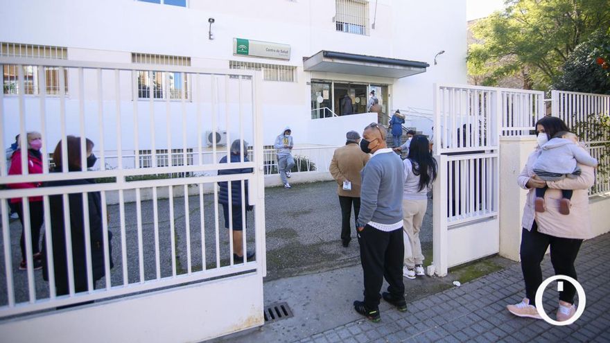 Carta a un médico del centro de salud de la Fuensanta que ha dejado la profesión ante el "agotamiento"