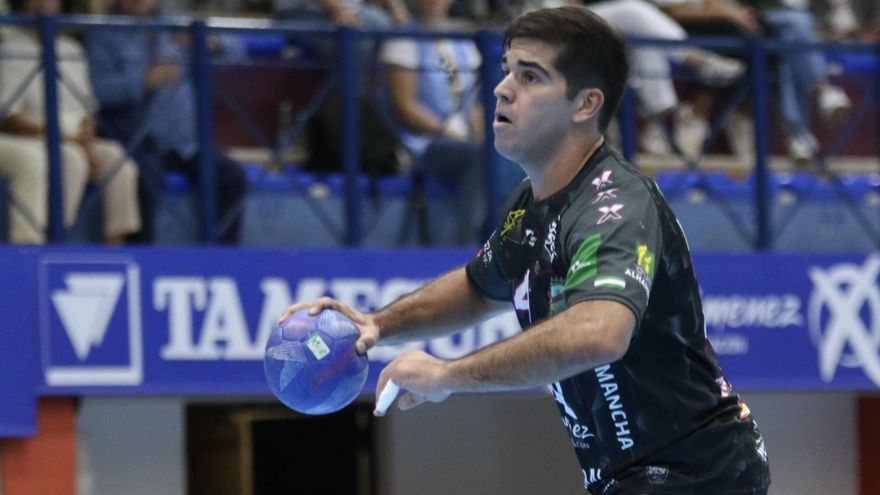 El Ángel Ximénez logra una sufrida y merecida victoria ante Frigoríficos del Morrazo