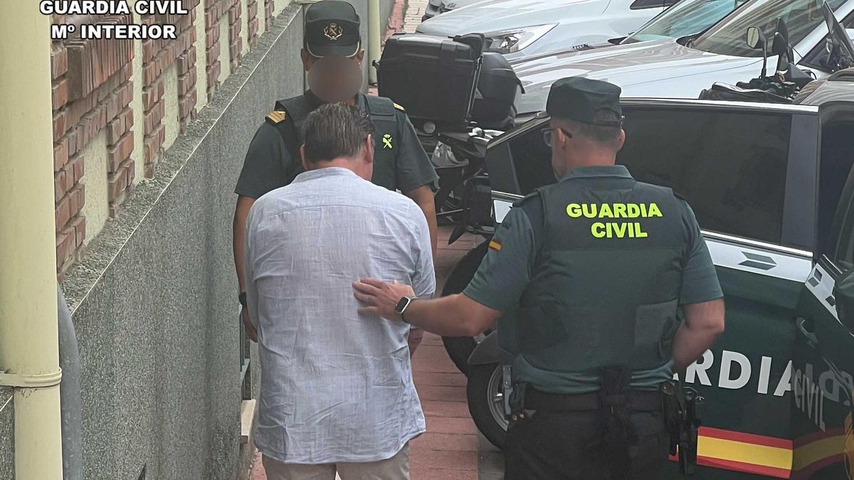Detienen al cliente de un bar de Cistierna que puso un cuchillo en el cuello del dueño esta madrugada