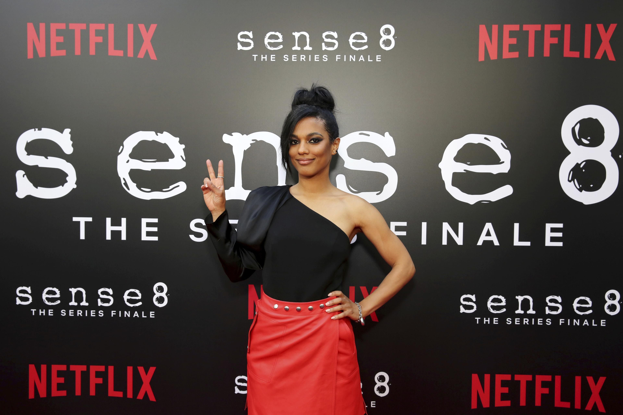 La actriz Freema Agyeman en la première de Sense 8