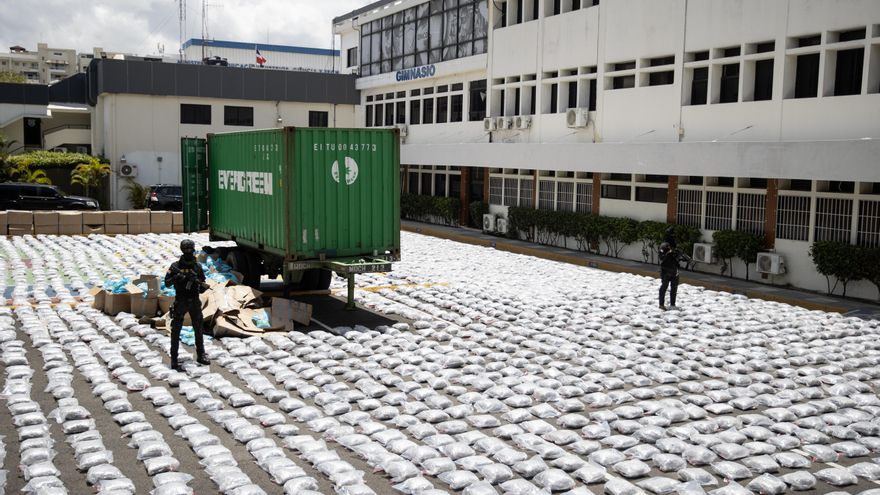 Autoridades dominicanas decomisan el presunto mayor cargamento de marihuana en el país