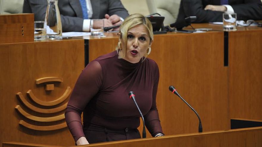 La Junta y el PP llevan un bulo a la Asamblea de Extremadura sobre el cierre de la central nuclear de Almaraz