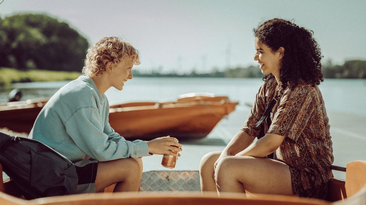 La directora Cecilia Verheyden presenta en Asturias 'Skiff', una película donde rompe con los estereotipos de género