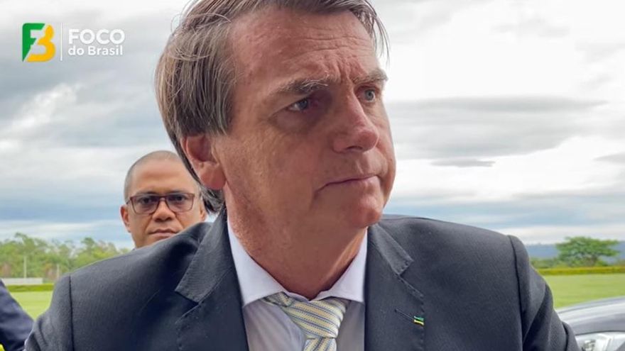 Bolsonaro dice que está "feliz" con las protestas anticuarentena