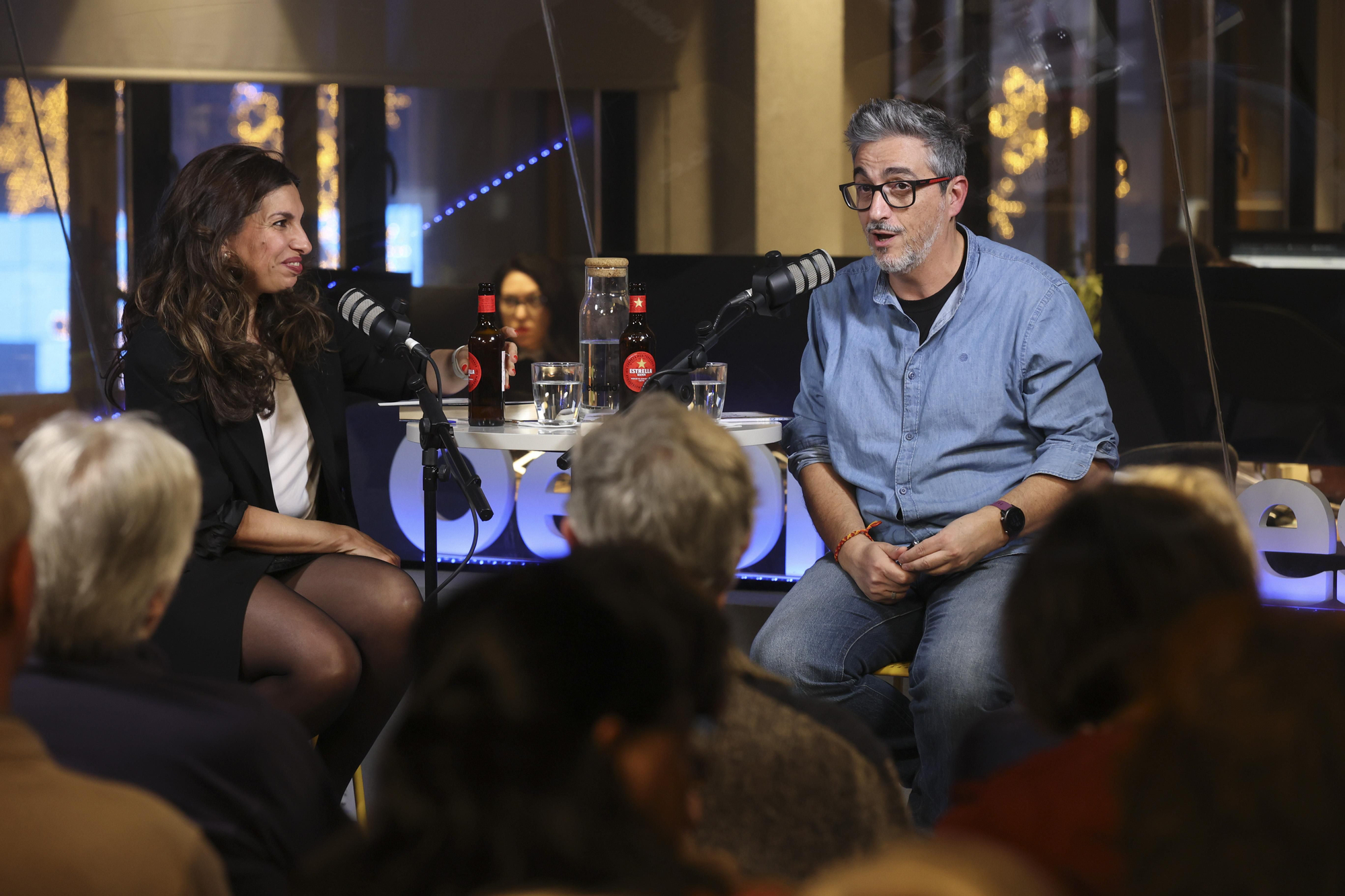 Jesús Bastante, entrevistado por la subdirectora de elDiario.es, Natalia Chientaroli