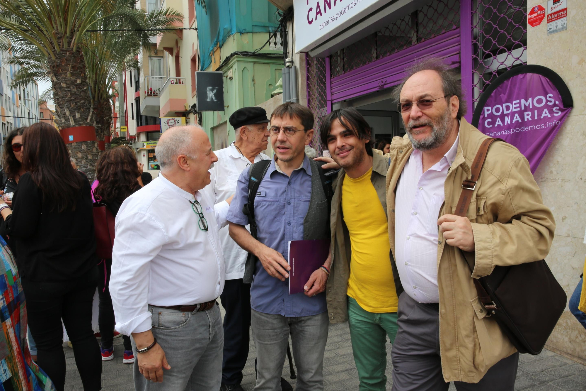 Monedero en la plaza del Pilar de Las Palmas de Gran Canaria.