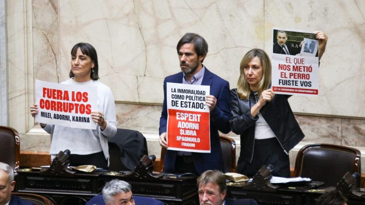 La izquierda hace su acto del 1° de mayo en Ferro con la consigna de "construir una verdadera alternativa de poder"