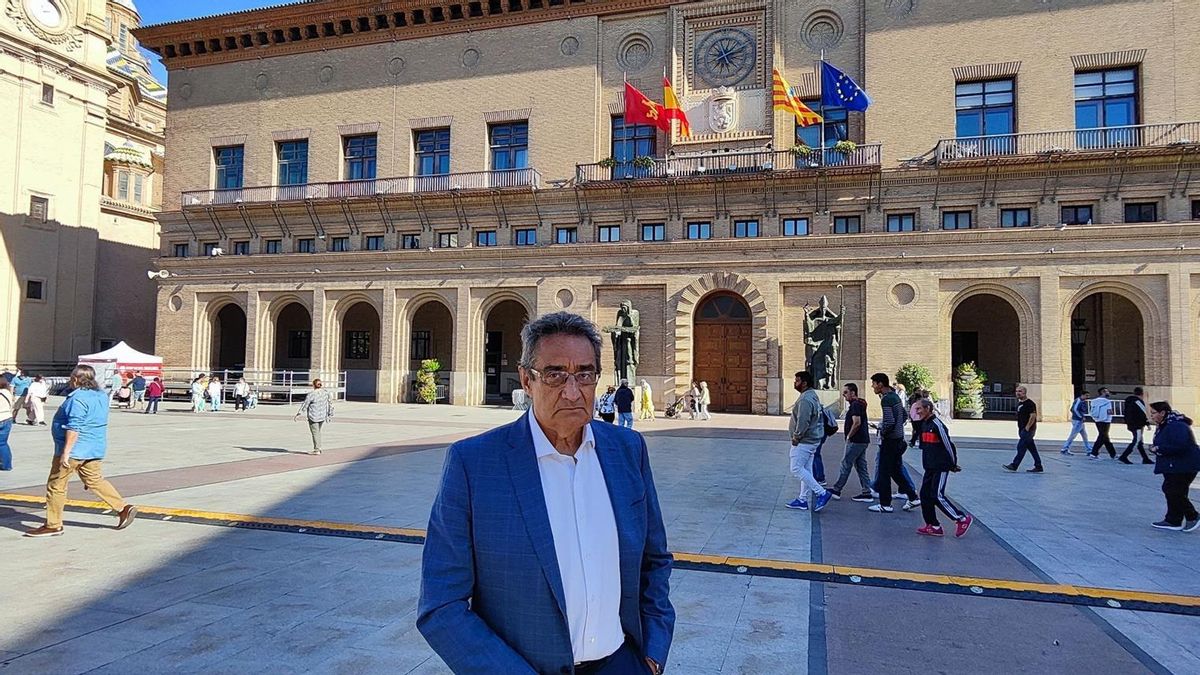 El exportavoz de Vox en el Ayuntamiento de Zaragoza firma el manifiesto crítico en apoyo a Espinosa de los Monteros