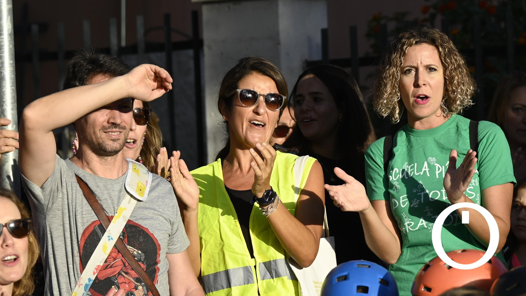 Concentración en el colegio Pablo García Baena