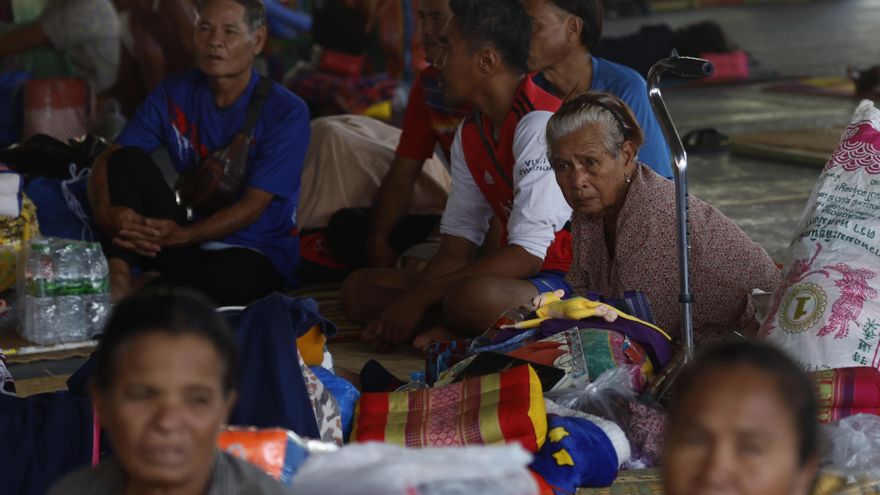 Miles de desplazados por el conflicto entre Tailandia y Camboya retornan a sus hogares