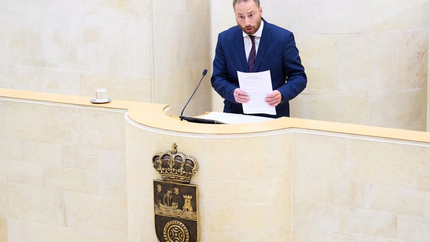 El diputado del PSOE Jorge Gutiérrez