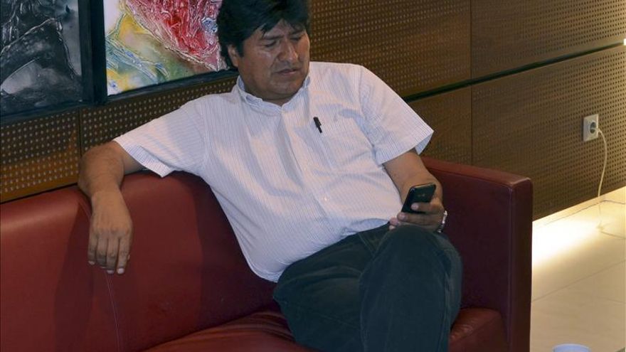 Bolivia tacha de "grotesca" la actuación de España en el caso de Morales