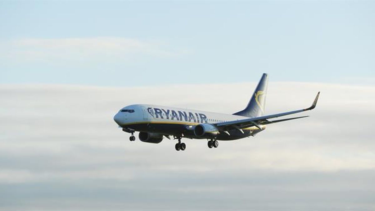 Cuanto Gana Un Piloto De Ryanair