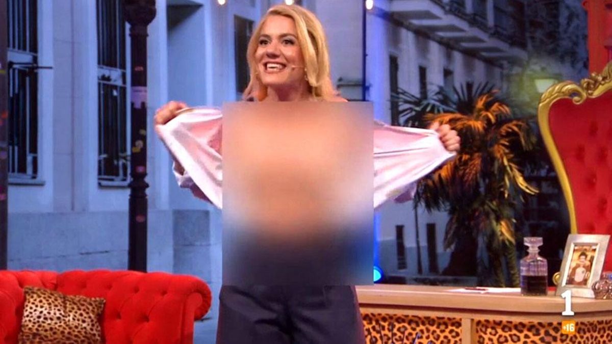 Henar Álvarez se desnuda en 'Al cielo con ella' tras un reivindicativo monólogo por las críticas a su ropa: “¡Estoy harta!”