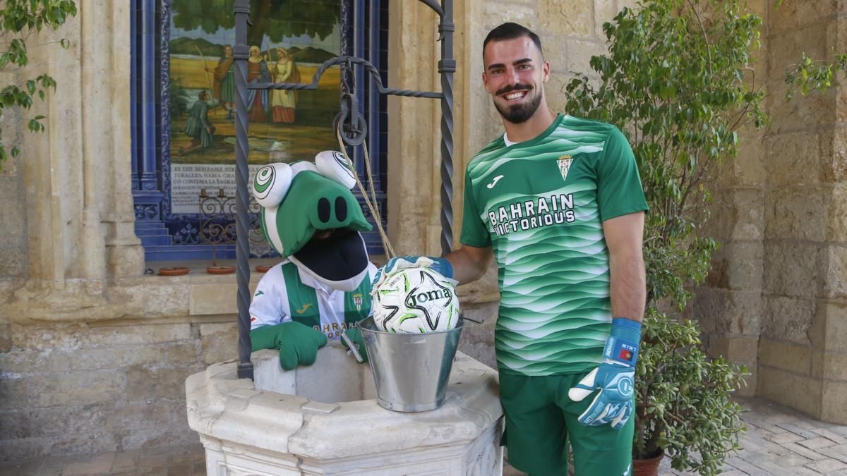 Presentación de Guilherme Fernandes como jugador del Córdoba CF