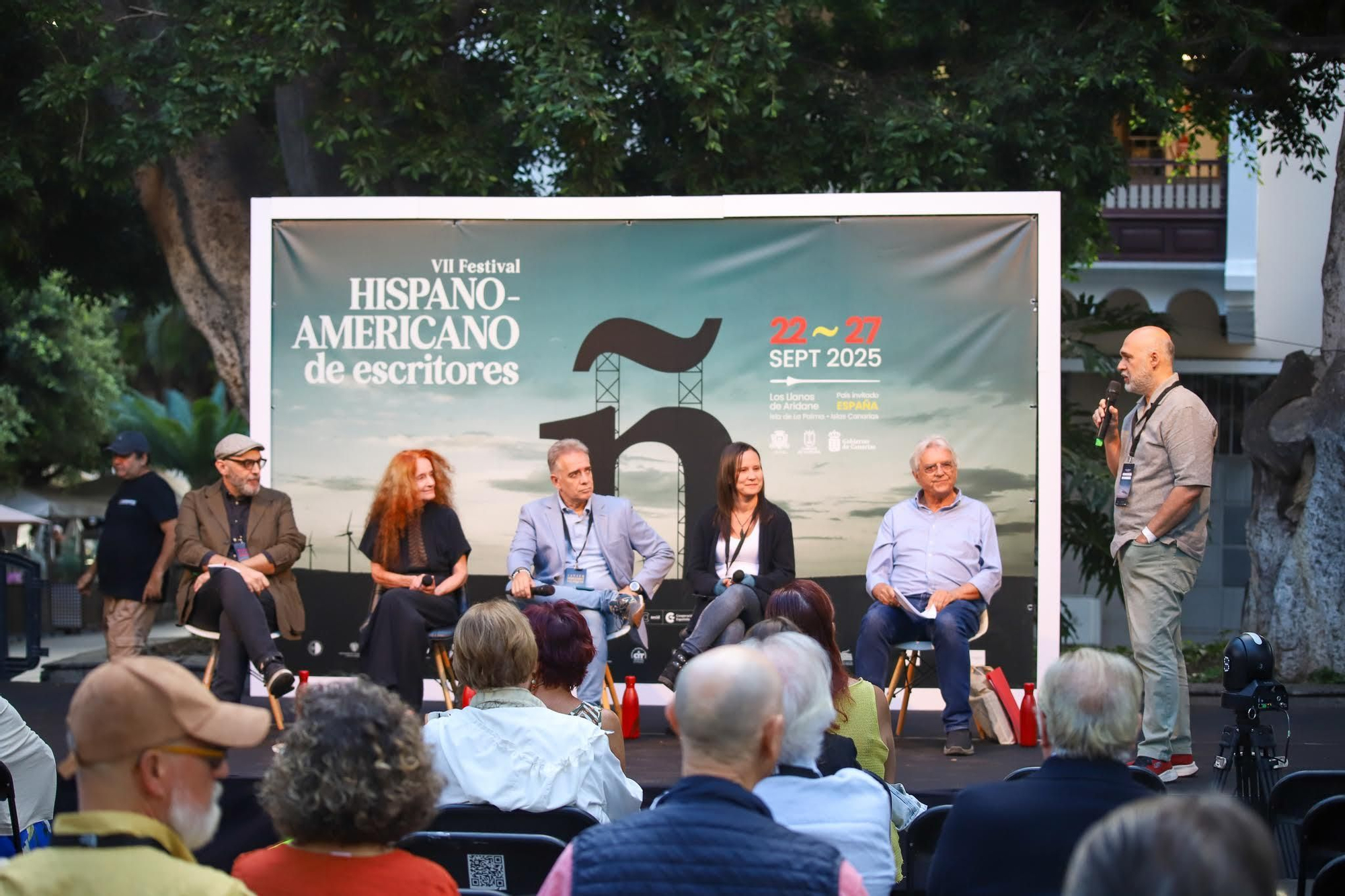 La literatura y la ciencia se encuentran en el Roque de Los Muchachos en el FHE.