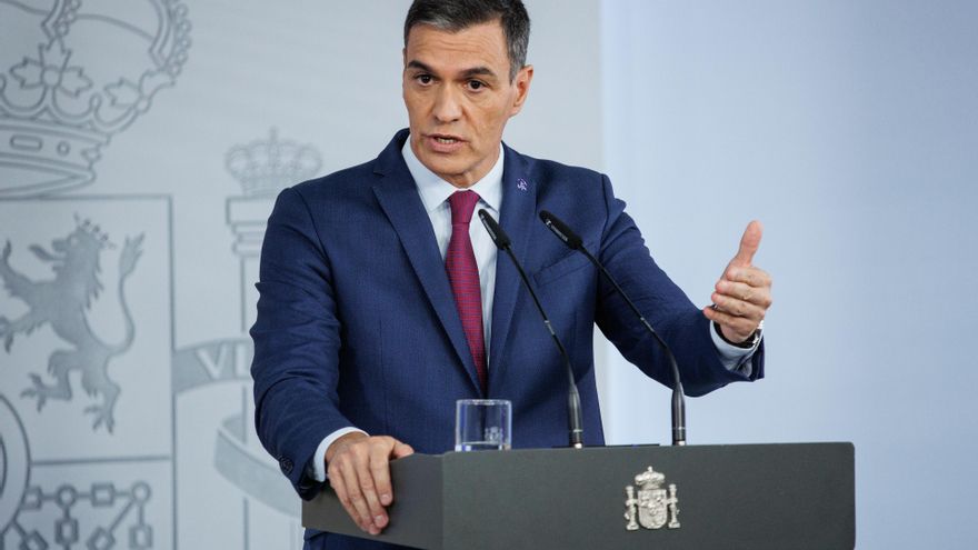 Pedro Sánchez anuncia que continúa como presidente del Gobierno