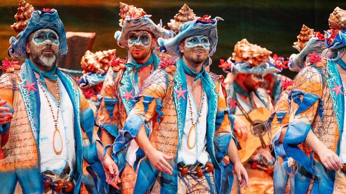 El jurado puntúa la letra, la música, la interpretación y la originalidad justo después de cada pieza