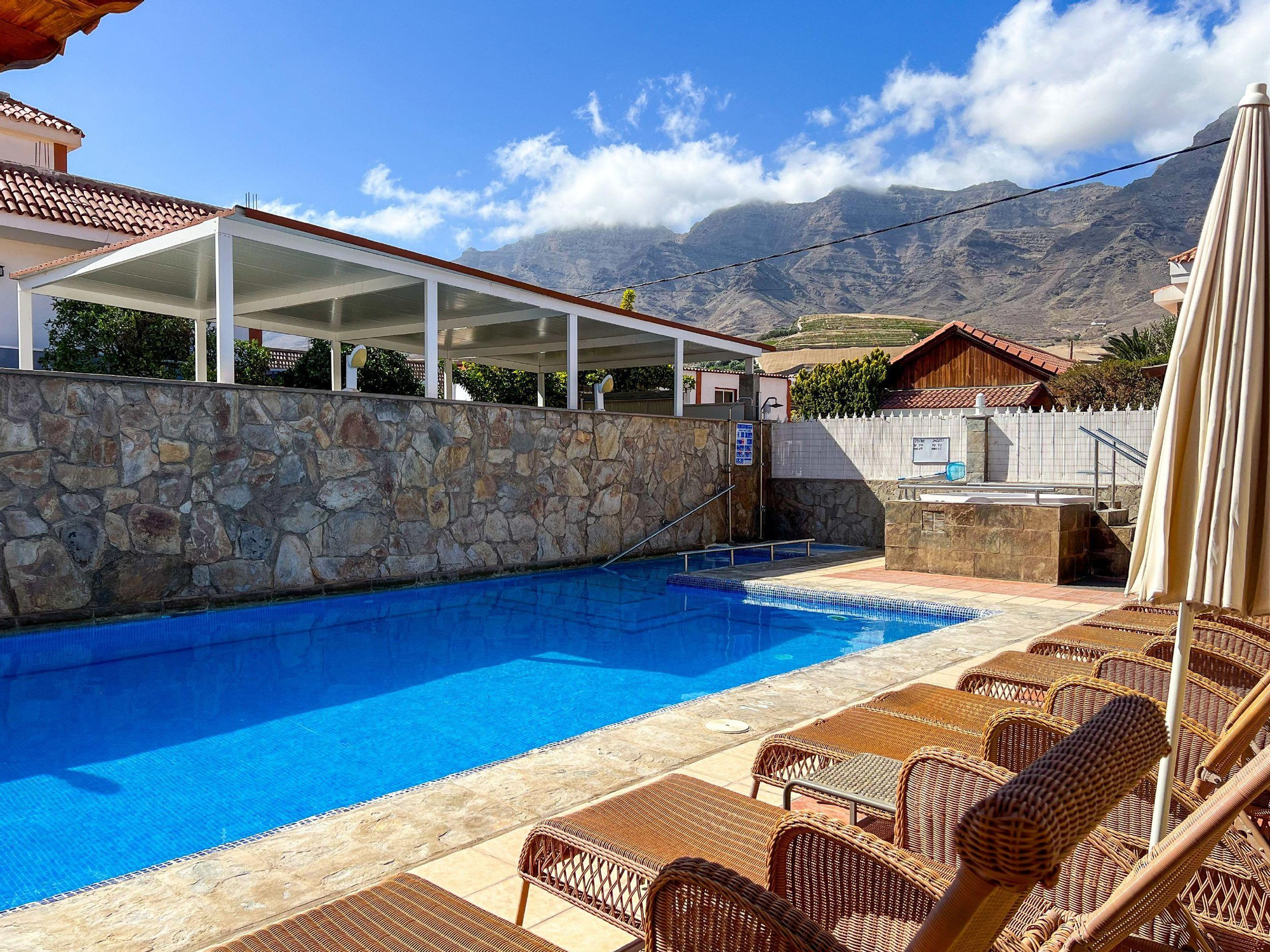 Hotel La Aldea Suites