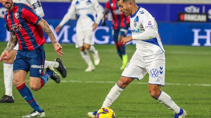 El Tenerife intentará en Burgos no marcharse como colista al parón navideño