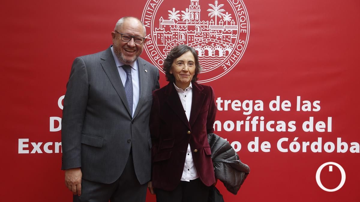 Acto de entrega de las Medallas de la Ciudad concedidas por el Ayuntamiento de Córdoba