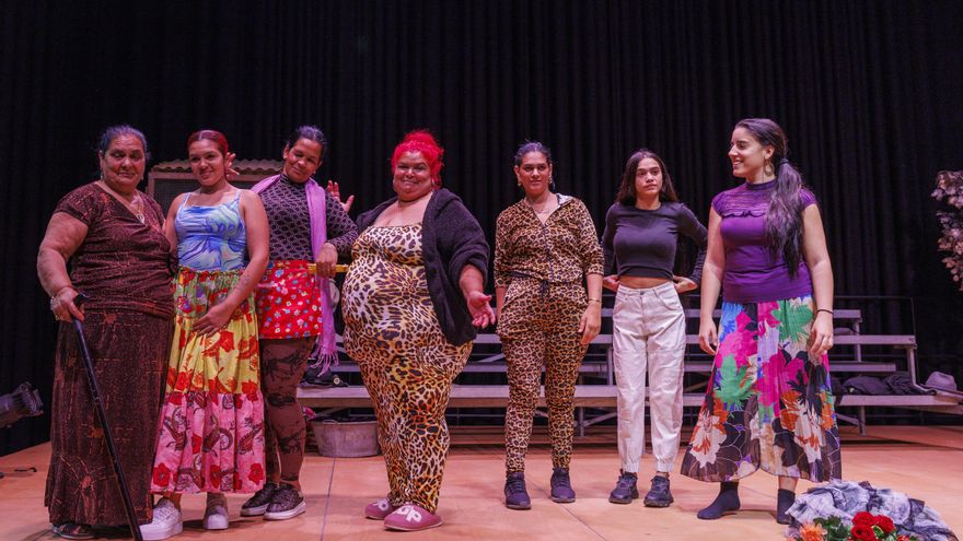 Personas gitanas y musulmanas: las que menos simpatía despiertan en España, según un informe