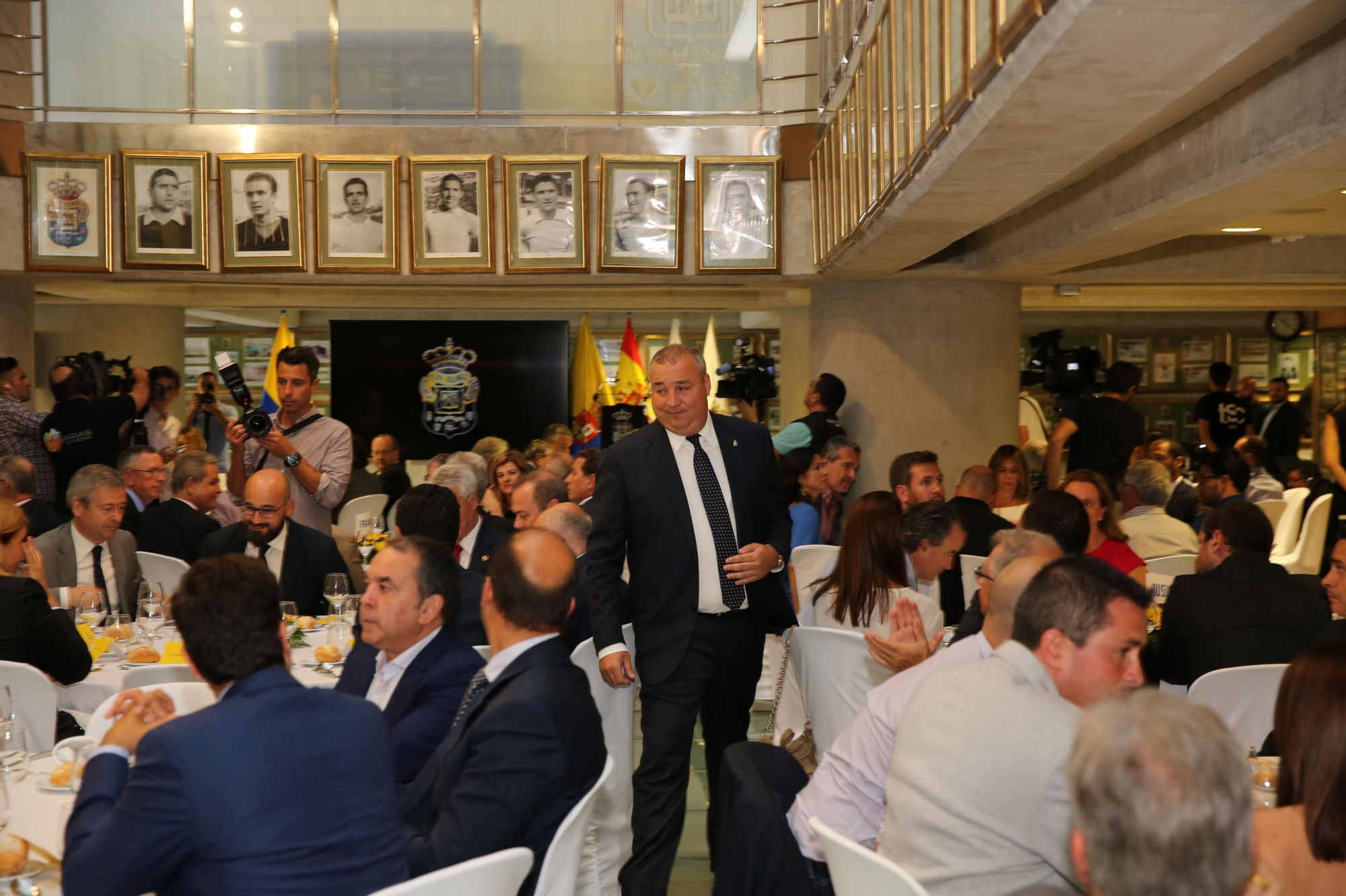 Almuerzo institucional de la UD Las Palmas en el Estadio de Gran Canaria. Alejandro Ramos.